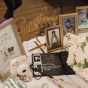 Birthday party signs and frame